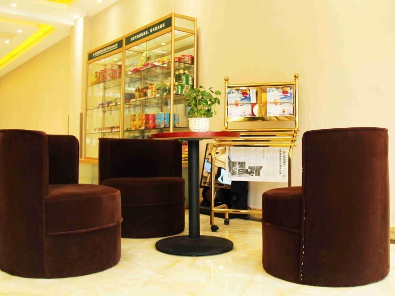 GreenTree Inn Shandong Qingdao Development District SDUST Express Hotel Buitenkant foto